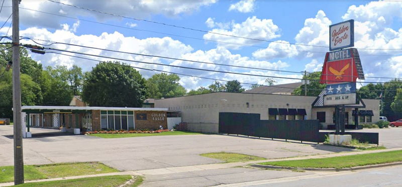 Golden Eagle Motel - 2022 Street View (newer photo)